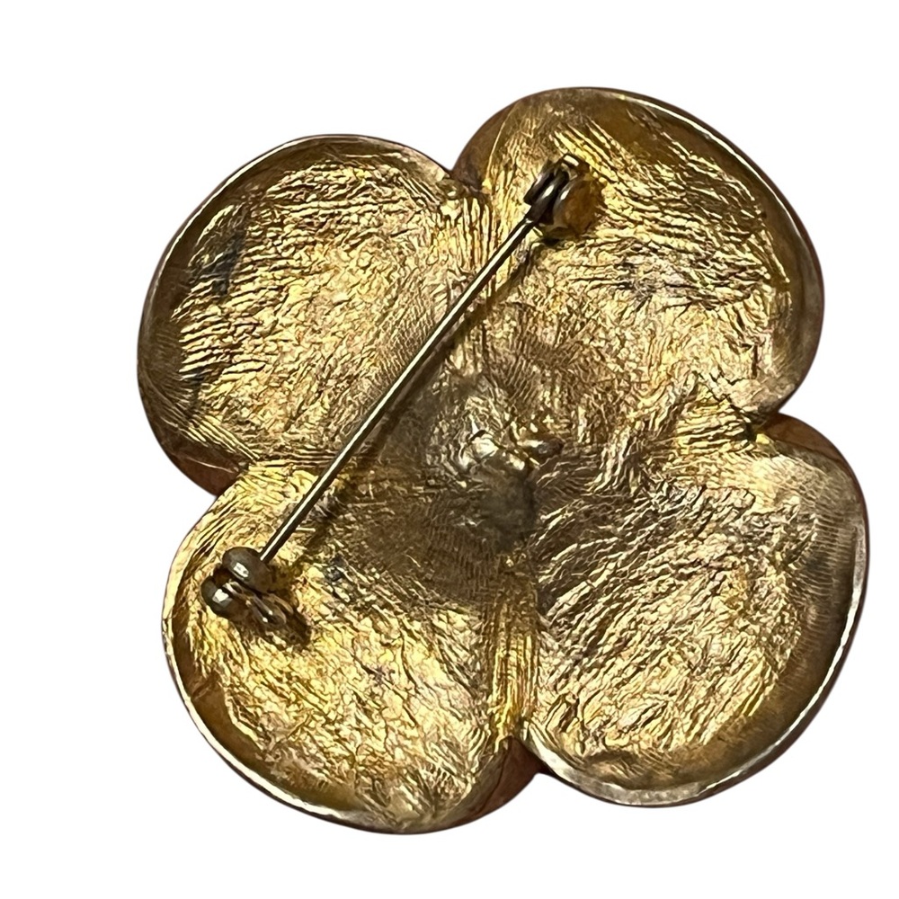 Vintage goldtone flower brooch with rhinestone accents - Picture 4 of 6